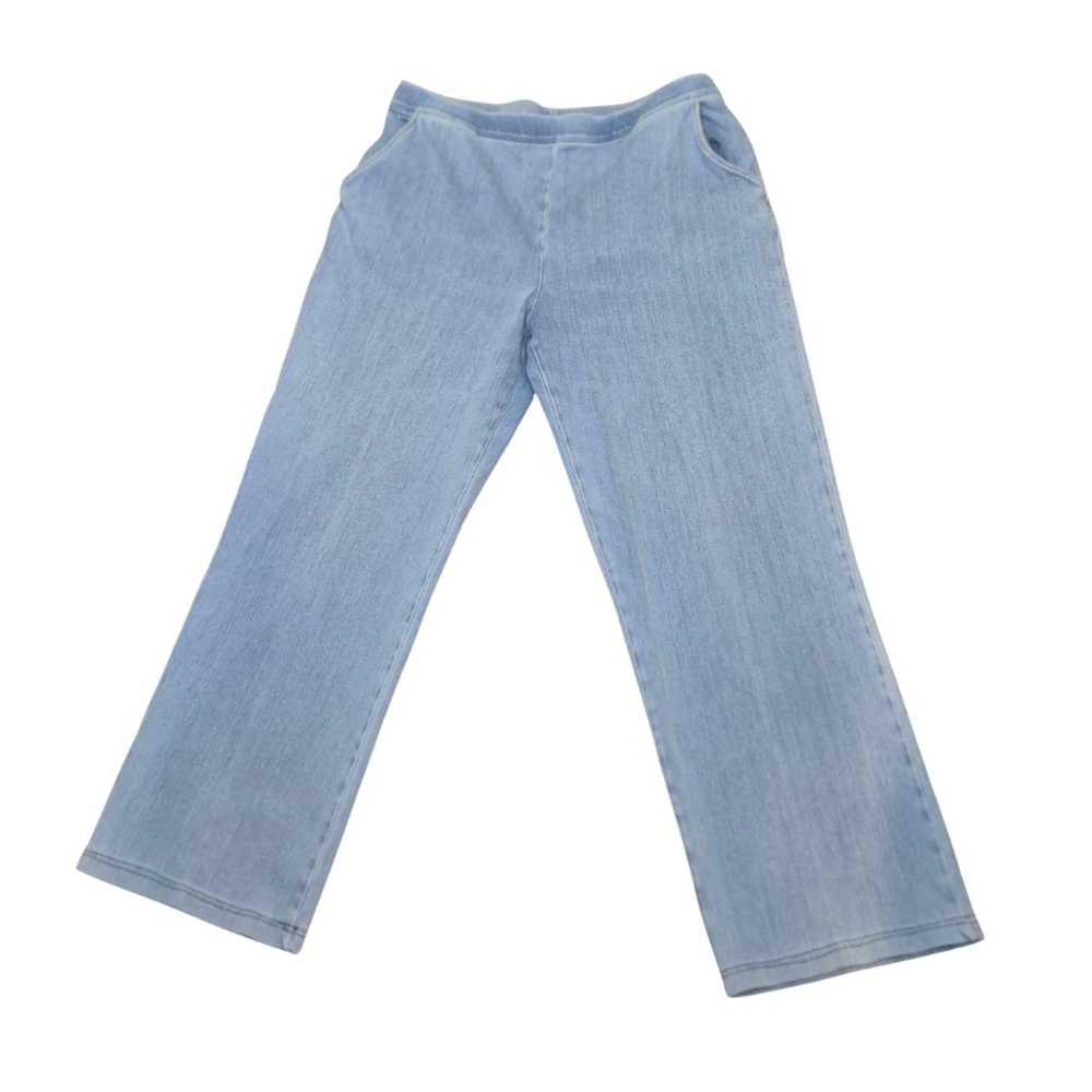 L.L. Bean Stretch Jeans Medium Petite Light Wash Cropped Ankle Denim - Picture 2 of 8